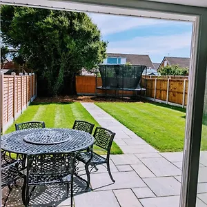 Holiday home Lovely 3-bed House In Lytham Saint Annes, Lytham St Annes